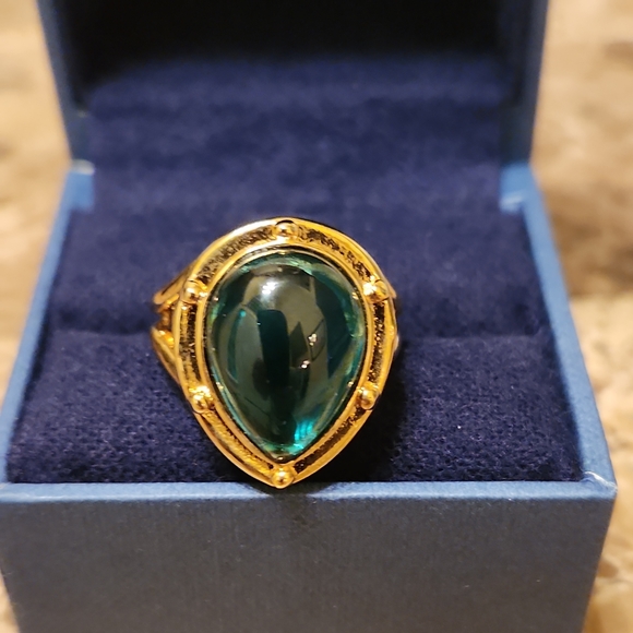 NEW gold plated Temple St. Clair for Target Ring Limited Edition  2010 Size 8 - Picture 1 of 6